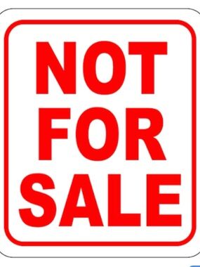 Boys clothes lot size 4t 5,5/6 & XS Bucee bear Nike fishing construction sweater